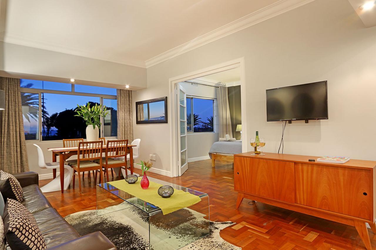Afribode'S Adenium Beachfront Apartment เคปทาวน์ ภายนอก รูปภาพ