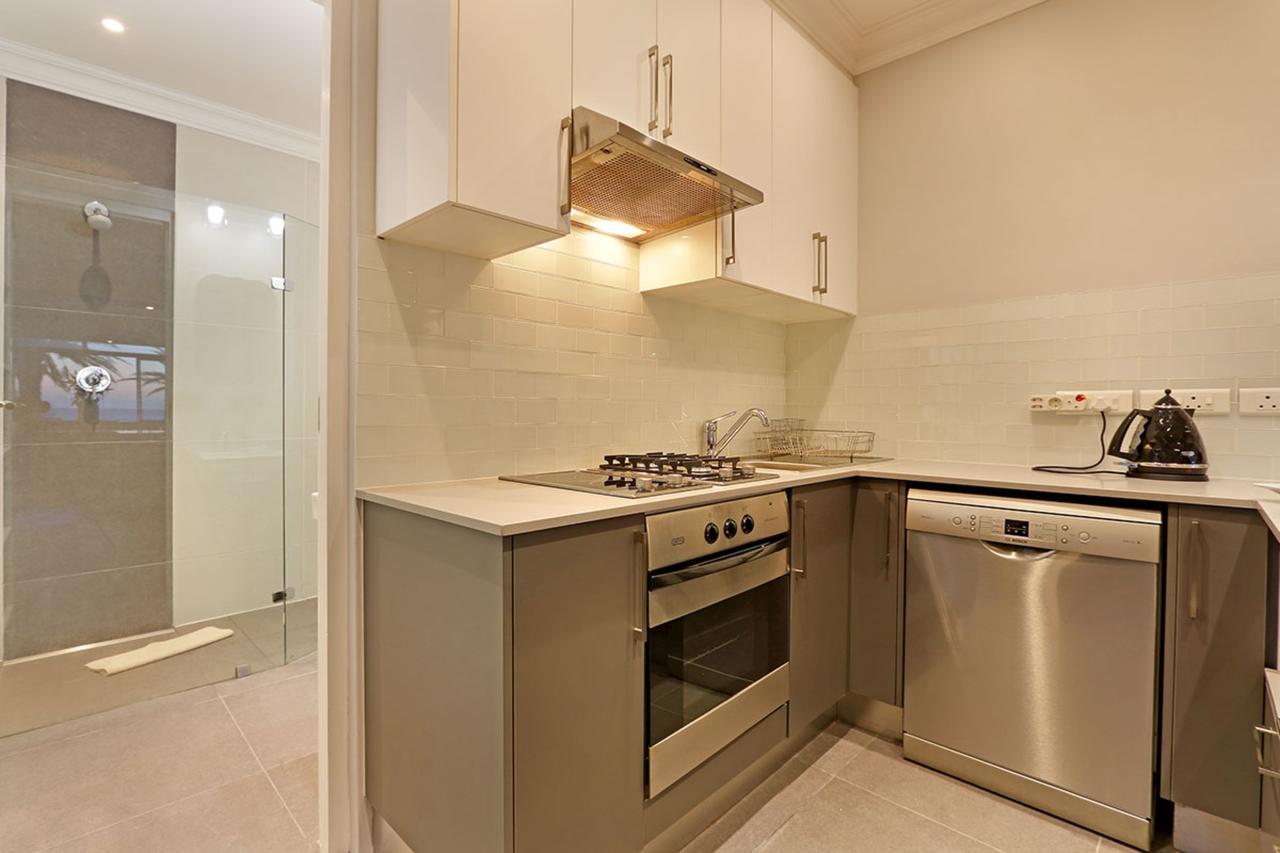 Afribode'S Adenium Beachfront Apartment เคปทาวน์ ภายนอก รูปภาพ